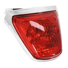 FEU ARRIERE SCOOT ADAPTABLE SYM 50-125 FIDDLE 3 2014>2020 (OEM : 33700-XFA-010) -SELECTION P2R