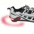BICYCLE LIGHT SAFETY P2R TO CLIPSER ON CYCLING SHOE (PILE CR2032 INCLUDED)